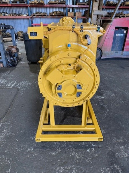 Caterpillar 740B Transmission