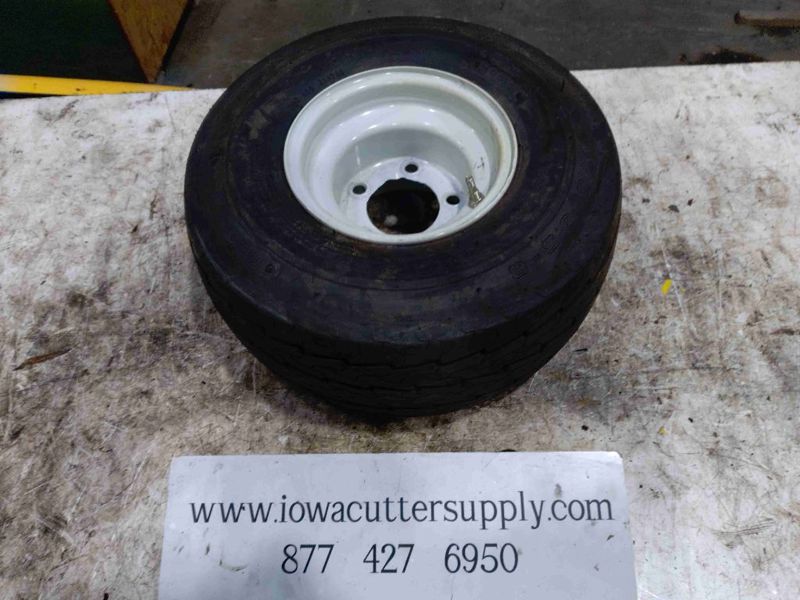 Deere 639 Pickup Head 18 Inch Gauge Wheel