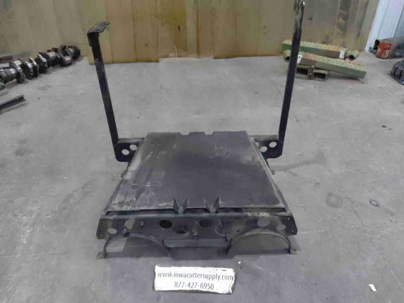 New Holland FVAE2884X B200 Exhaust Support