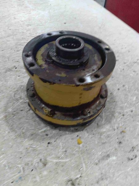 New Holland FX28 Harvester Clutch And Hub