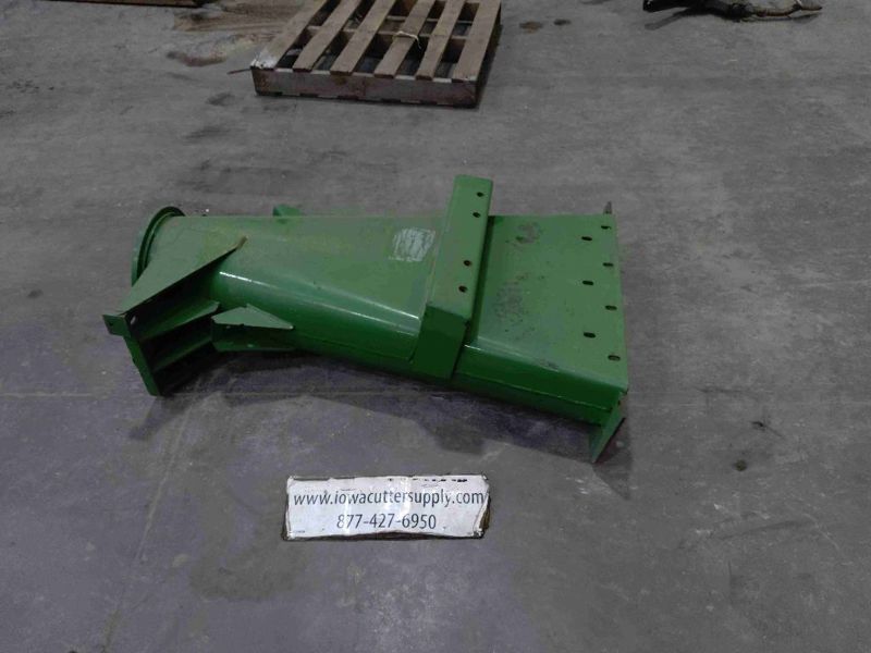 Deere 7950 Spout Transition