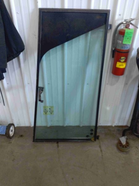 New Holland FX28 Harvester RH Cab Door W/Glass