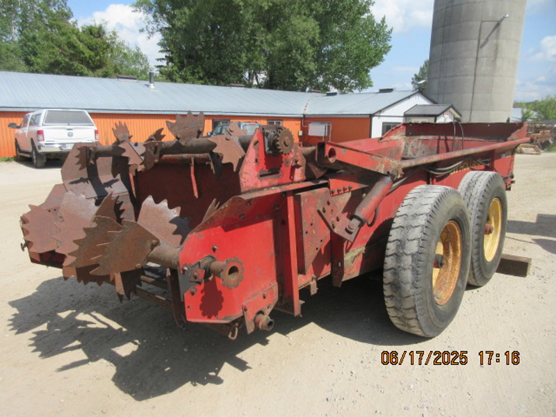 New Holland 185