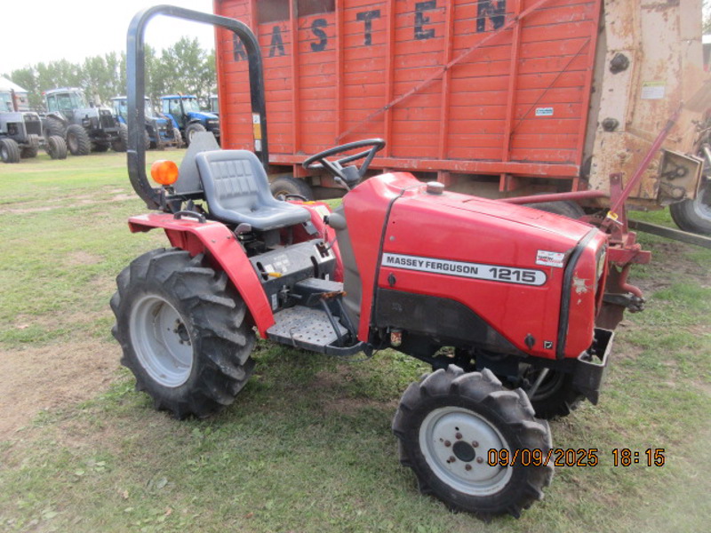 Massey Ferguson 1215