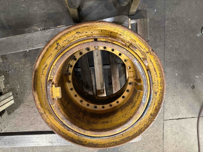 Caterpillar 740B Rim GP
