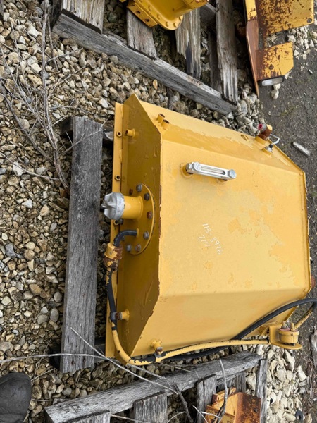 Caterpillar IT28G Tank Gp-hydraulic