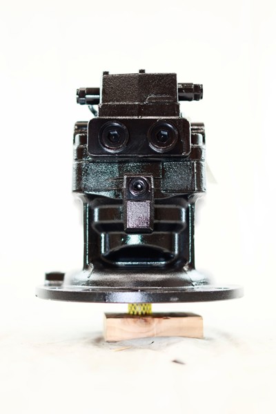 Kobelco SK210-9 Swing Motor Only