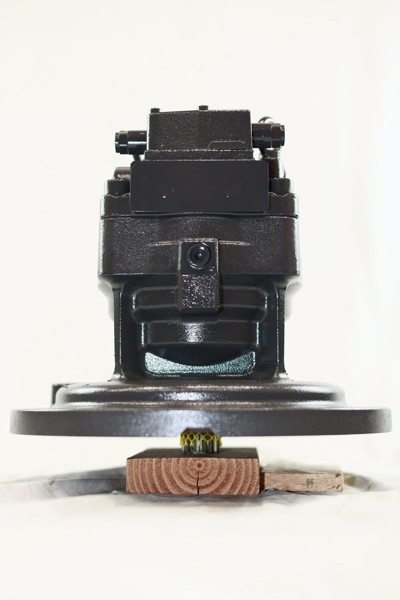 Case CX300D Swing Motor Only