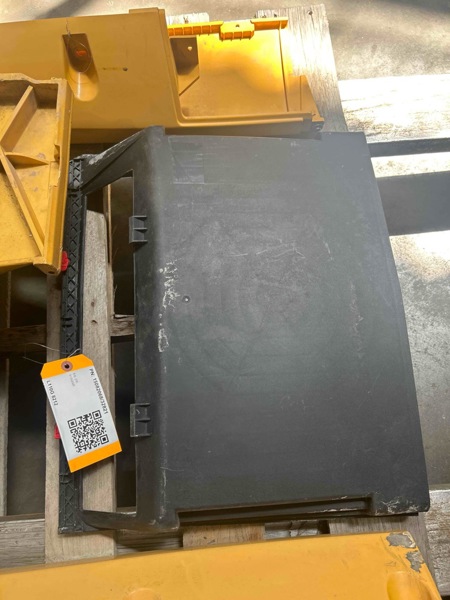 Volvo L110G Hvac Housing
