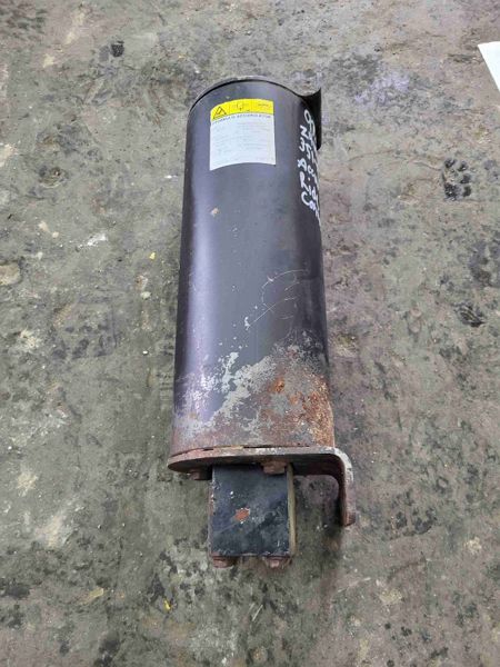 Caterpillar 972K Ride Control Accumulator