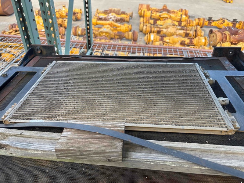 Caterpillar 330CL Condensor AS