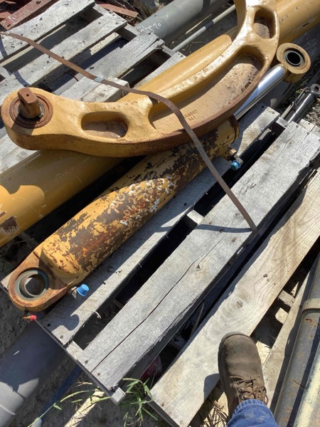Caterpillar 740 Steering Cylinder GP