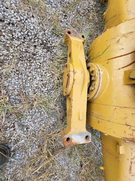 Caterpillar 972K Support Trunnion