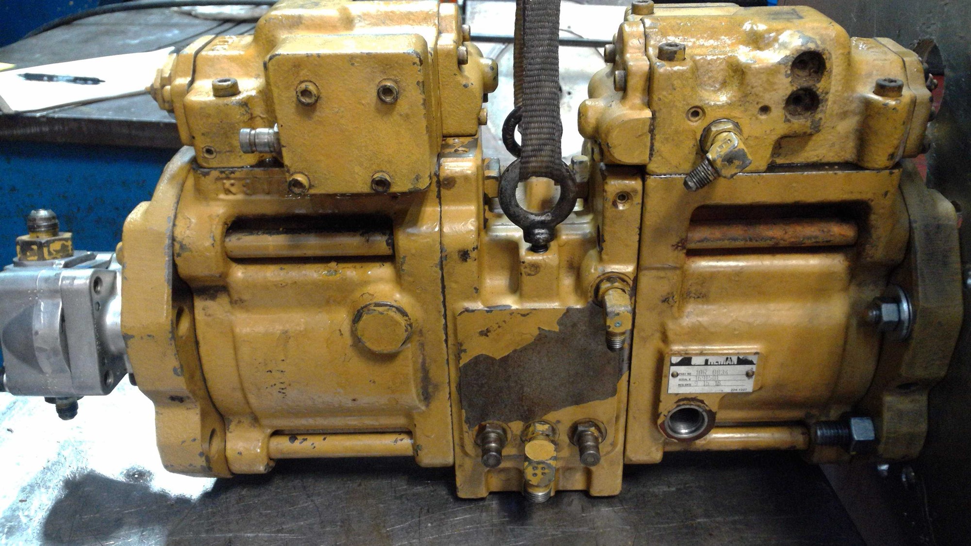Caterpillar 312 Main  Hydraulic Pump