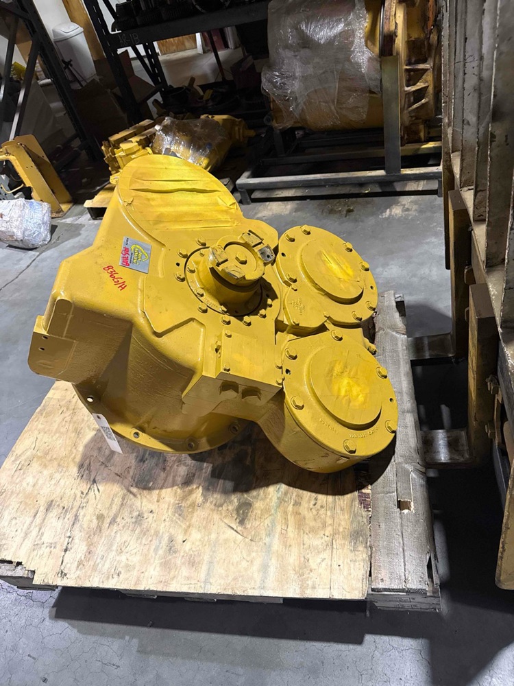 Caterpillar — 1457109 — Torque Converter - Reman
