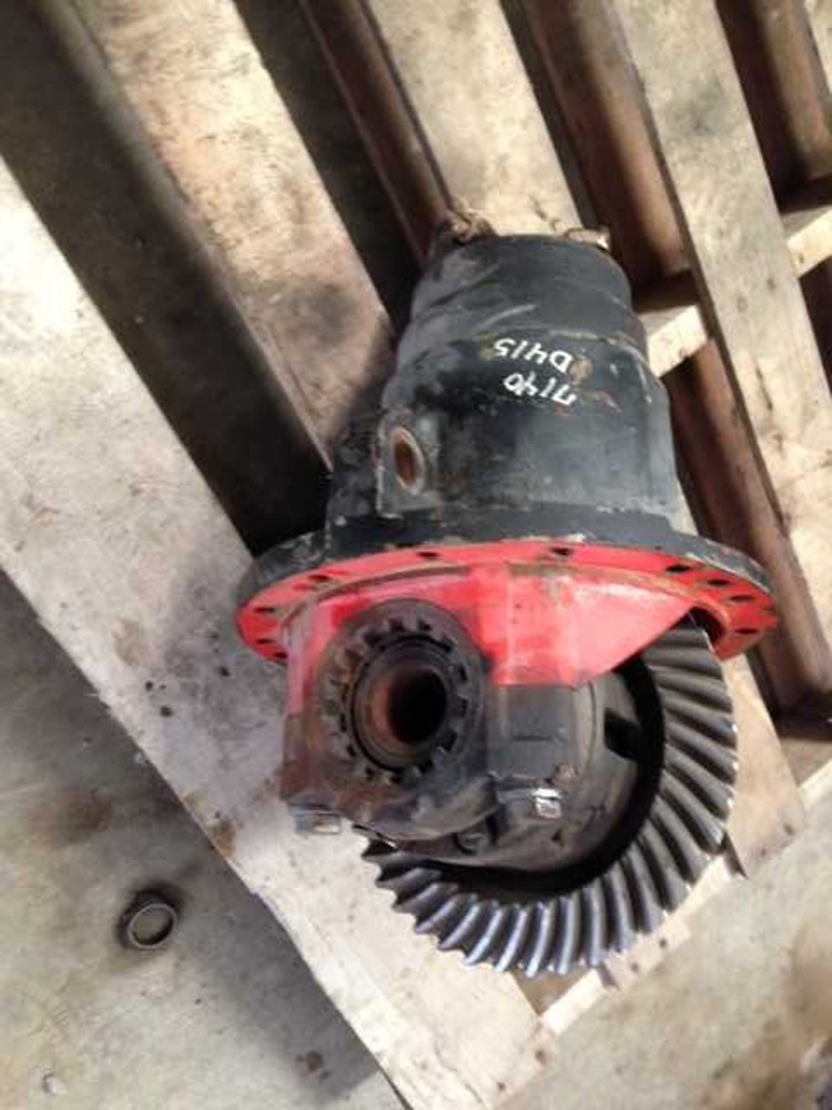 USED CASE IH MFWD DIFFERENTIAL CARRIER ASSY. - 1961734C1