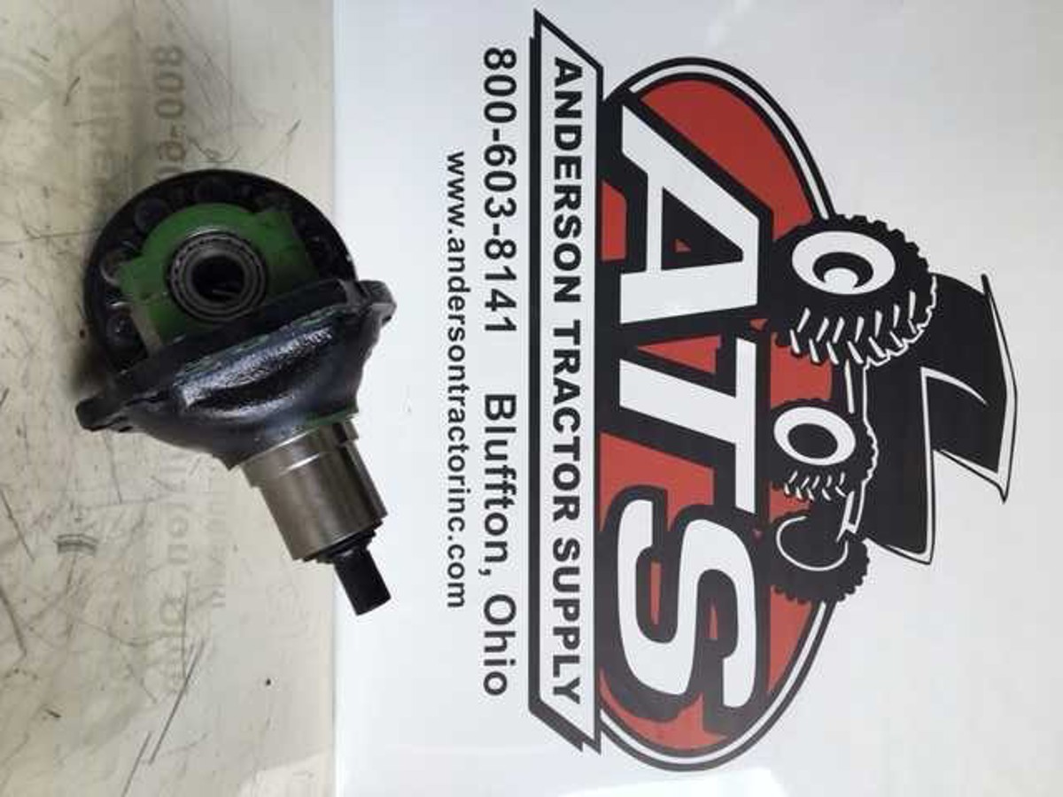 NEW JOHN DEERE MFWD FRONT AXLE COMPLETE FRONT CHUNK CARRIER - SJ23837