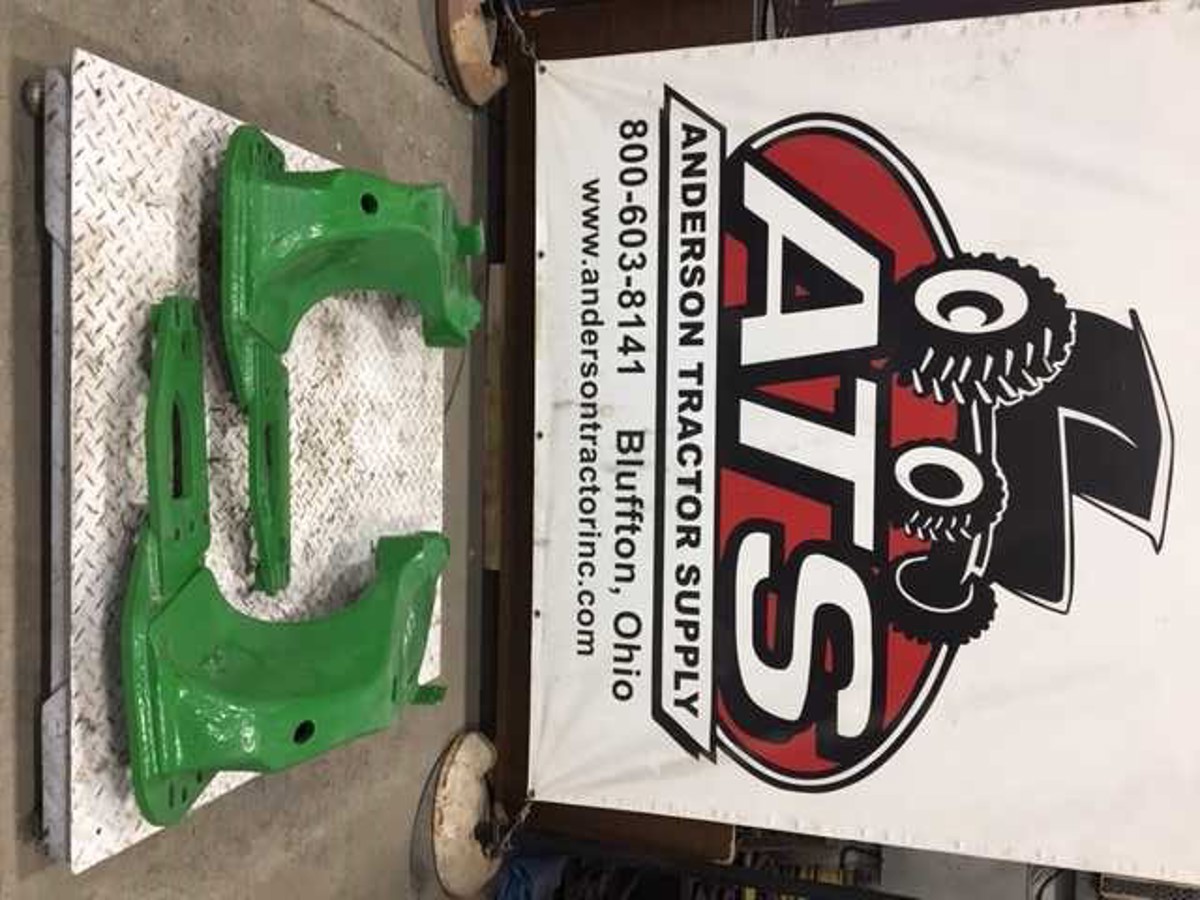 NEW JOHN DEERE LOADER MOUNTING FRAMES SOLD AS A PAIR - AW33821SET