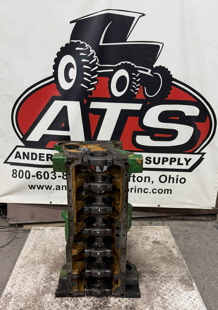 GOOD USED CYLINDER BLOCK - R120032