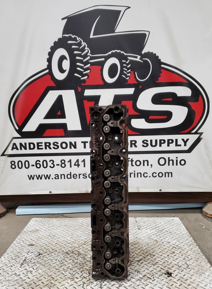 REMAN. JOHN DEERE CYLINDER HEAD WITH VALVES - AR103505