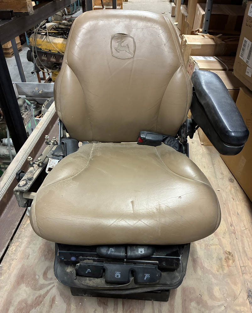 GOOD USED SEAT ASSY - RE183943