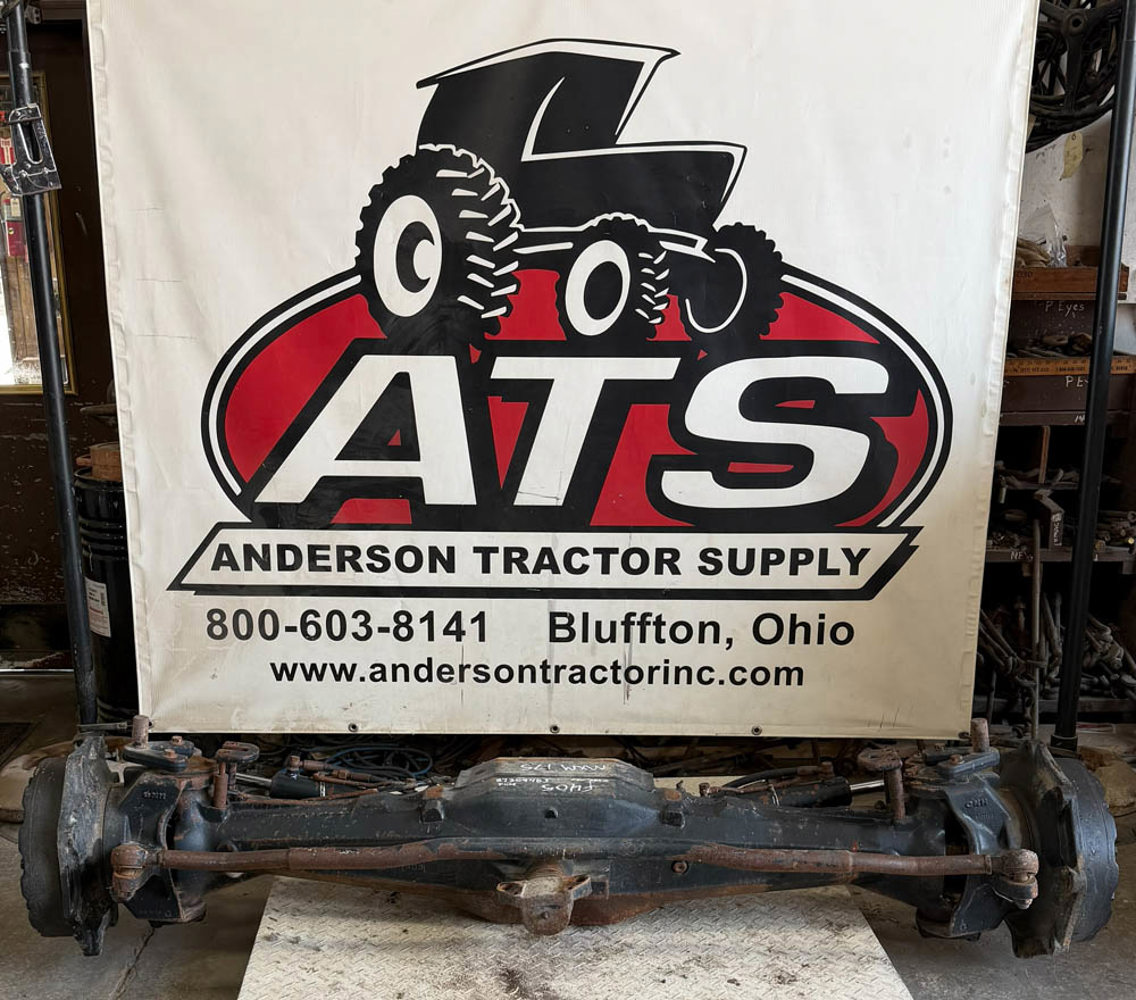 GOOD USED COMPLETE AXLE - 87309483