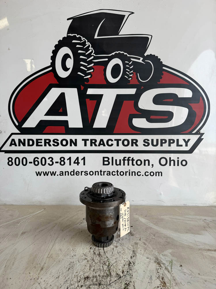 GOOD USED DIFFERENTIAL HOUSING W/ SPIDER GEARS - R271381CPL