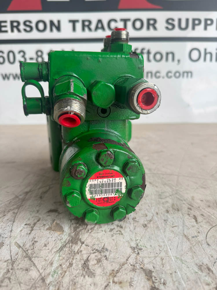 Deere 8410, 8100, 8200, 8300, 8400, 8110, 8210, 8310, 8120, 8220, 8320, 8420, 8520 Steering Valve