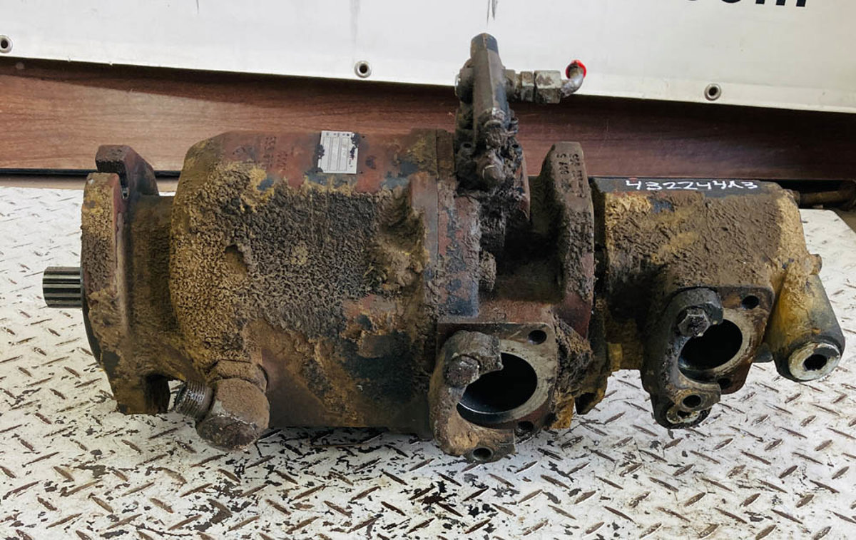 Case/case I.H. STX375 Hyd Pump/Gear Pump Assy