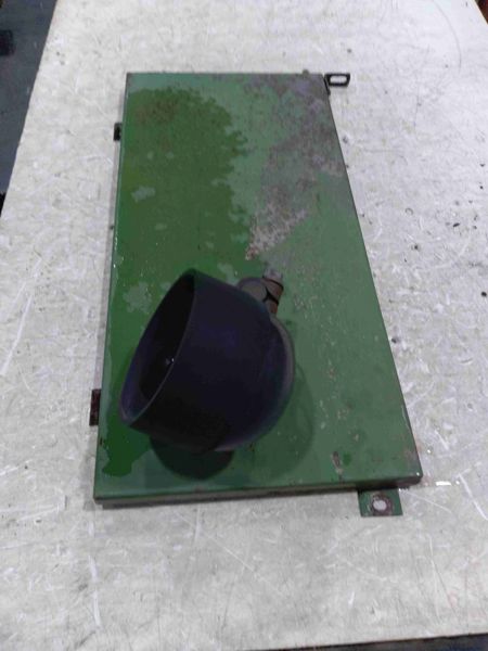 Deere 8640 Panel-side RH