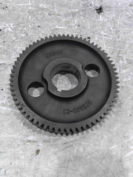 I.H./FARMALL 5288 Gear-camshaft      66T