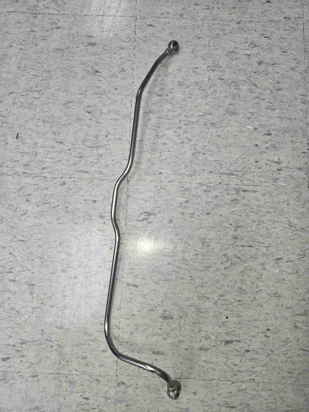 International 7220, 8910, 8920, 8930, 8940 Fuel Line