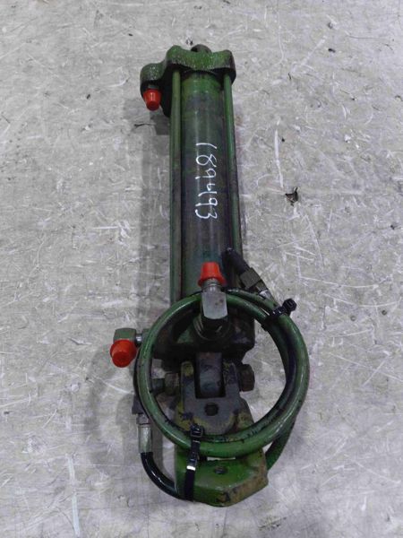 Deere 8640 Cylinder-assy Feedback