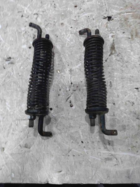 New Holland LX665 Spring