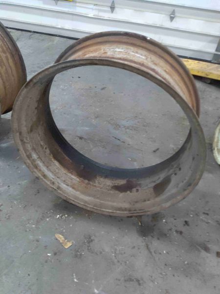 Case 1070 RIM-16 X 38