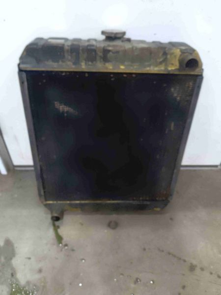 New Holland LX665 Core, Radiator