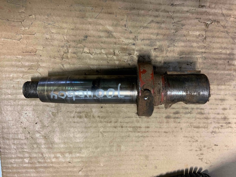 Hesston 820H Shaft-middle