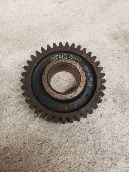 Massey Ferguson 90 Super Idler Gear, Balancer