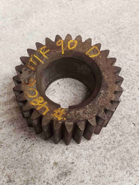 Massey Ferguson 90 Super Crankshaft Gear, 28T
