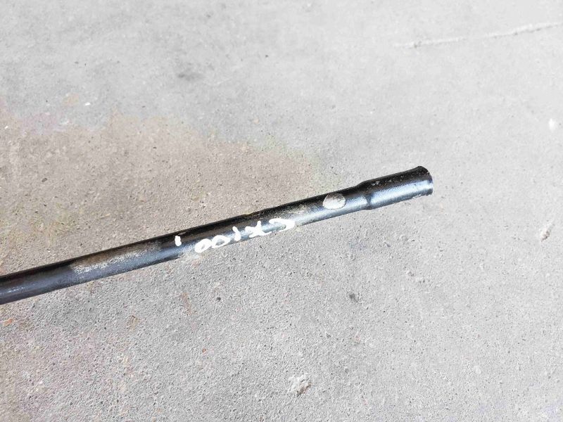 Case/case I.H. CX100 Tube, Dipstick, Rear Frame Oil Level
