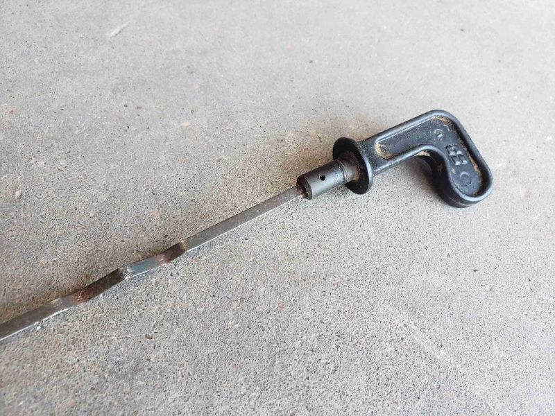 Case/case I.H. CX100 Dipstick, Rear Frame Oil Level