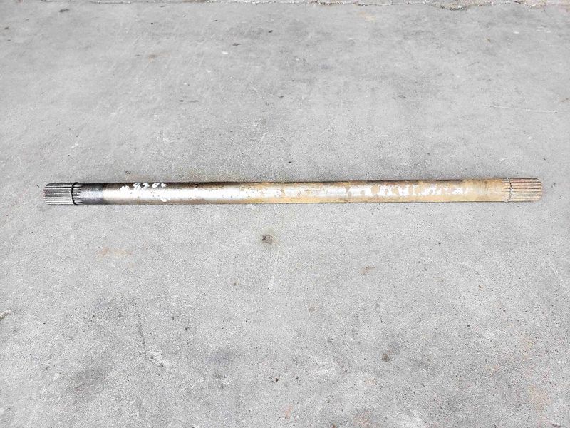 Ford/Nholland 6640 Shaft, Upper, P.T.O.