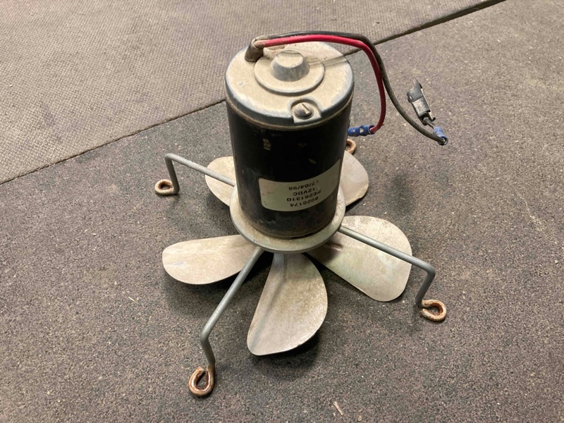 Hesston 6450, 6400, 6455 Condenser Fan Motor W/ Fan Blade