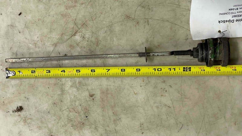 Deere 7700 Combine Engine Dipstick