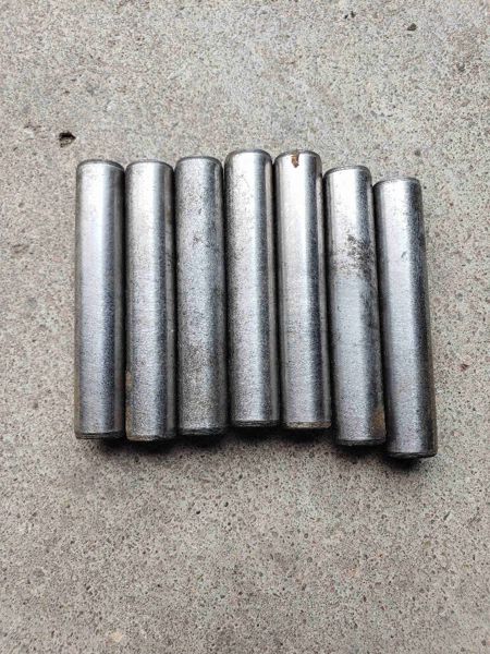 Case/case I.H. MX245, MX270 Dowel, 12 X 65 MM