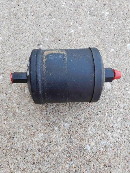 New Holland T8.275 Receiver-dryer