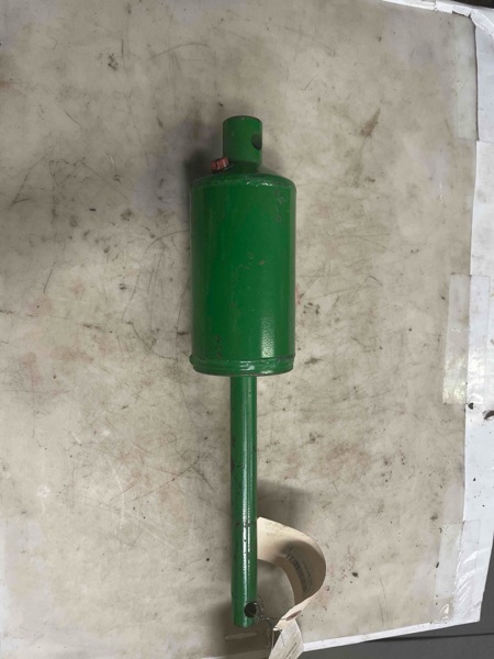 Deere 9600 Unloading Drive Cyl
