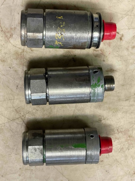 Deere 6400, 6110, 6210L, 6310, 6410, 6200, 6300, 6500 Coupler, Extension Half  Socket