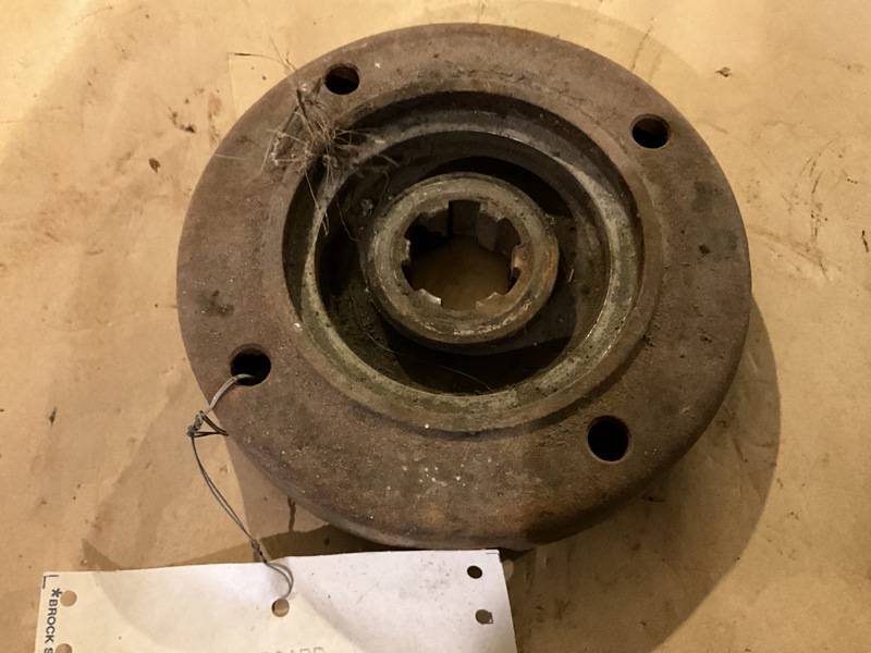 Case/case I.H. 8850 Flange - Outboard
