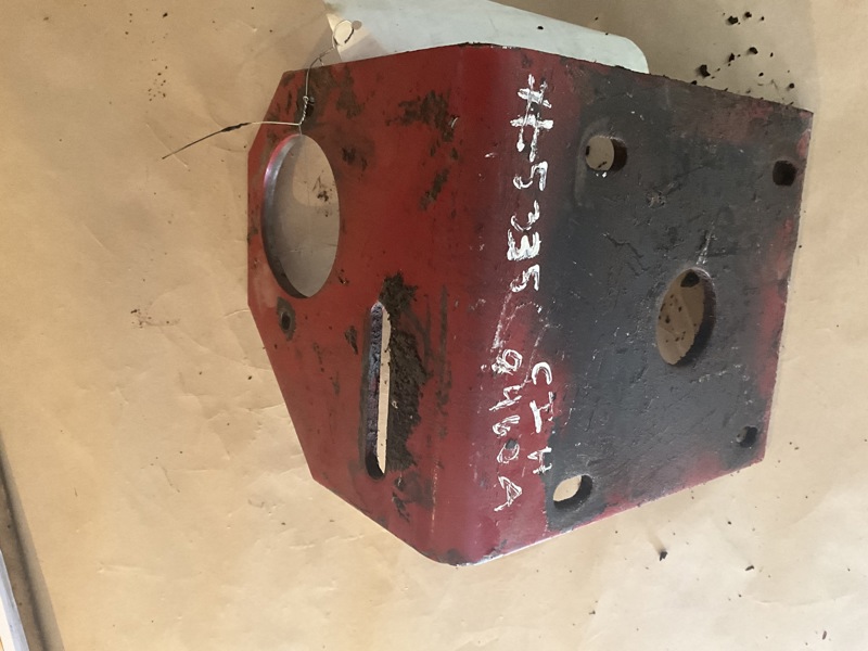 Case/case I.H.  Pump Mount Plate